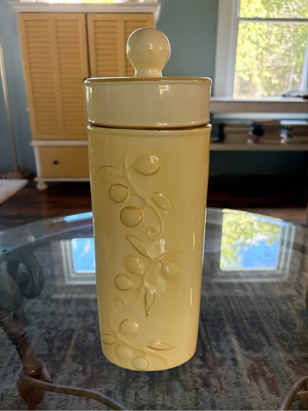 NWOT Pasta Holder Ceramic Olive Motif Canister with Gasket Lid, Distressed